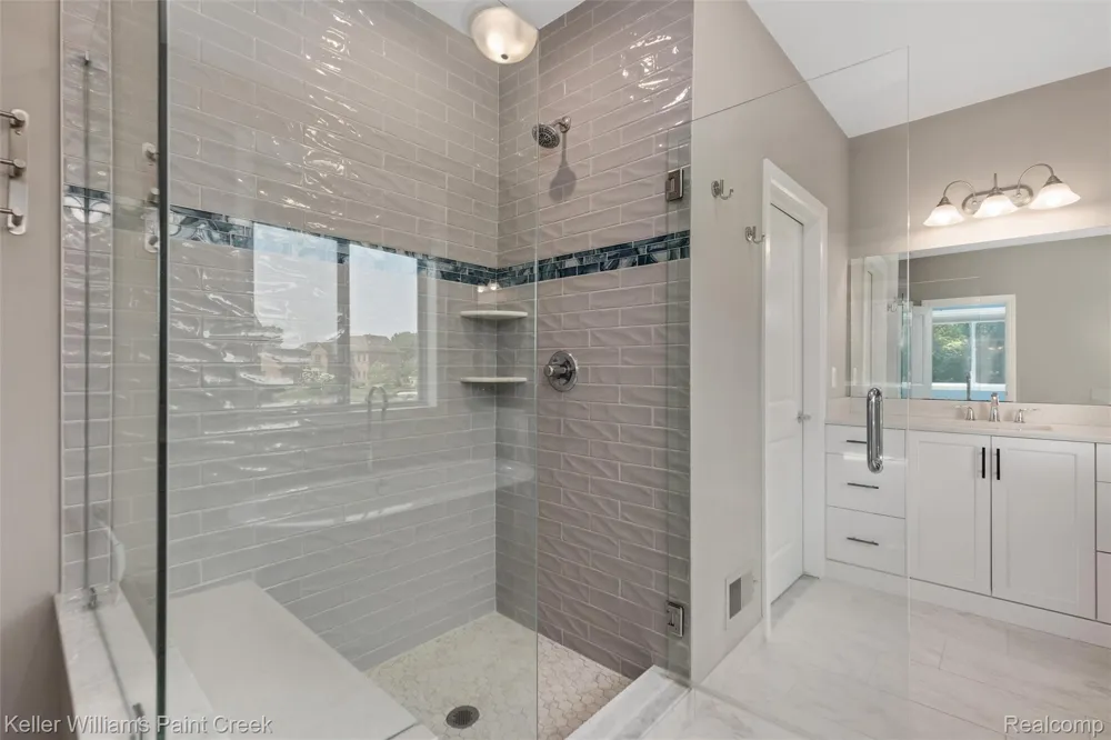 2100 Shane Court Addison Township, MI 48370