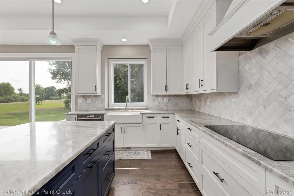 2100 Shane Court Addison Township, MI 48370