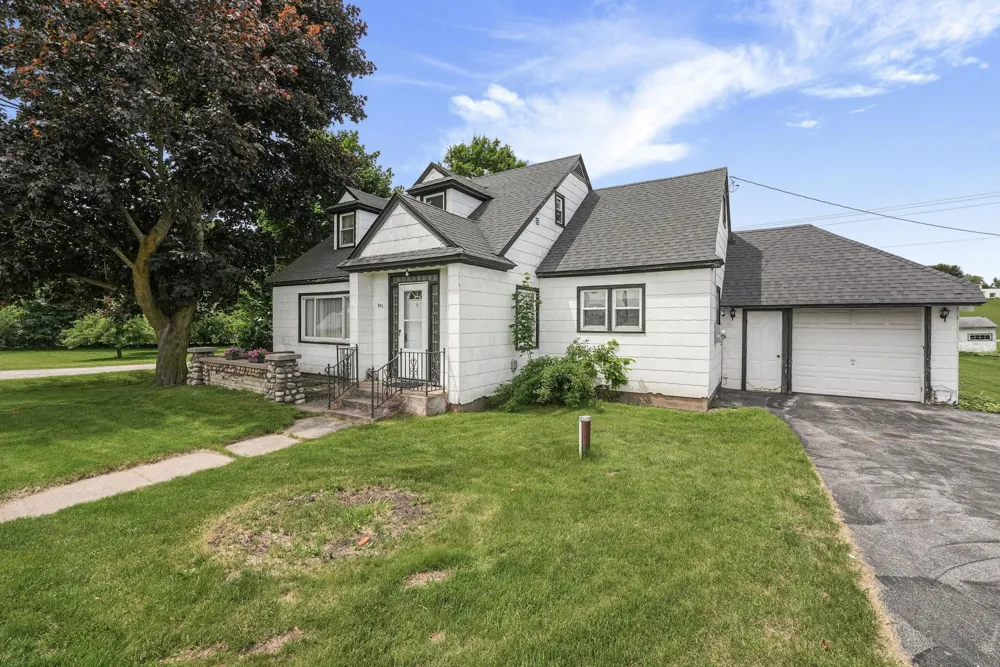 4988 County Road 633 Green Lake Township, MI 49637