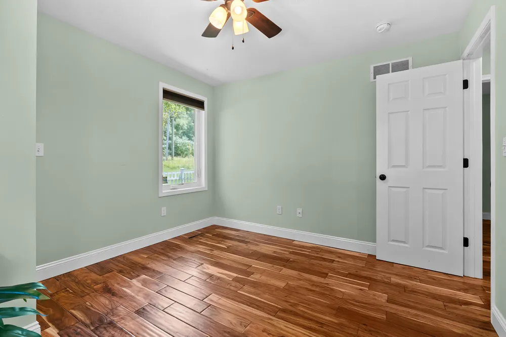 68334 Apple Lane Keeler Township, MI 49022