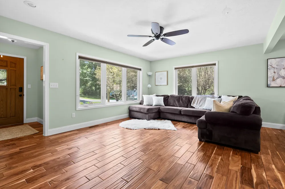 68334 Apple Lane Keeler Township, MI 49022