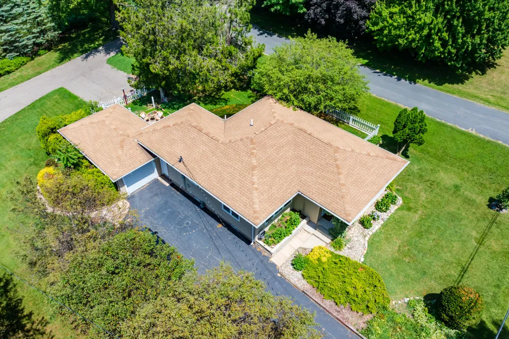 68334 Apple Lane Keeler Township, MI 49022