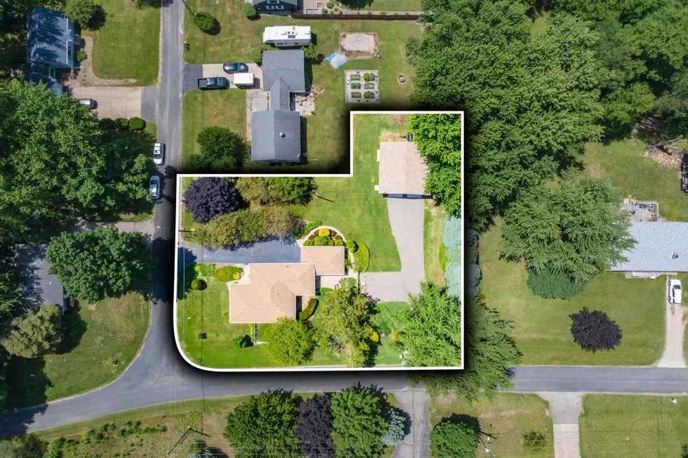68334 Apple Lane Keeler Township, MI 49022