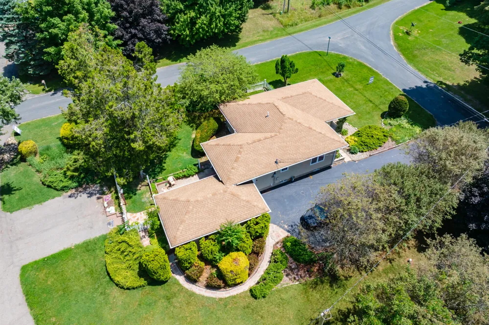 68334 Apple Lane Keeler Township, MI 49022