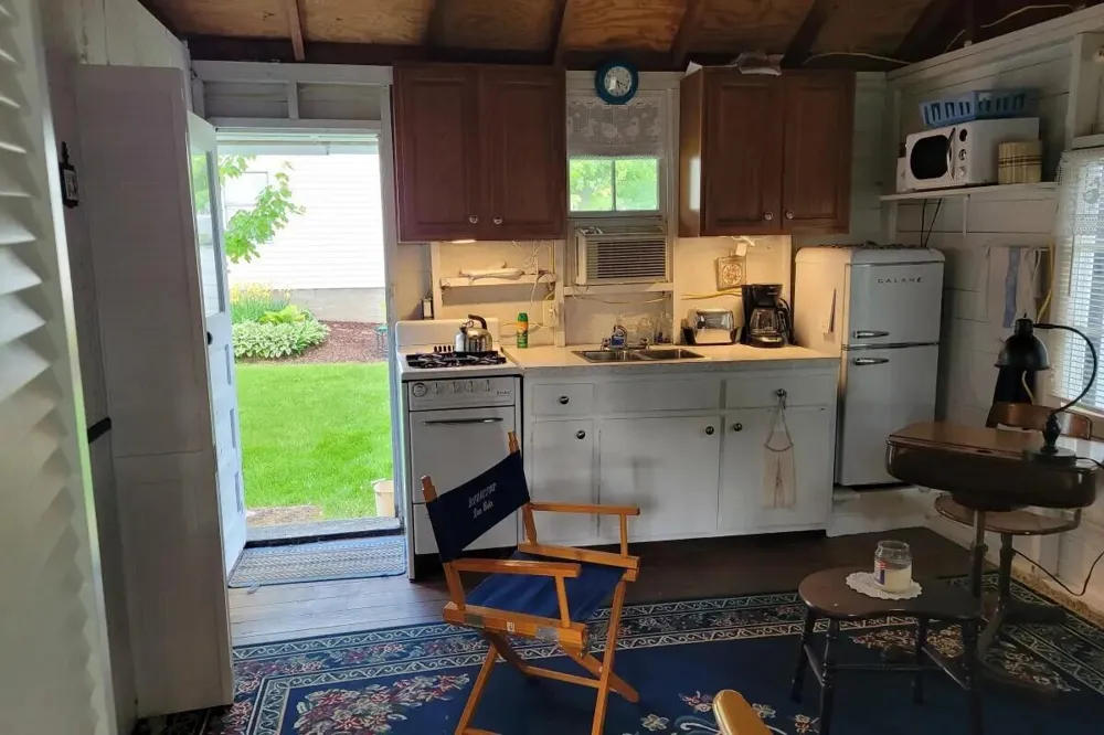 11055 E Indian Lake Drive Pavilion Township, MI 49097