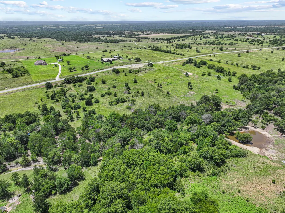 Private Road 4000 Gainesville, TX 76240