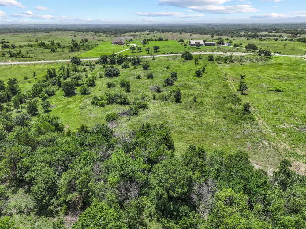 Private Road 4000 Gainesville, TX 76240