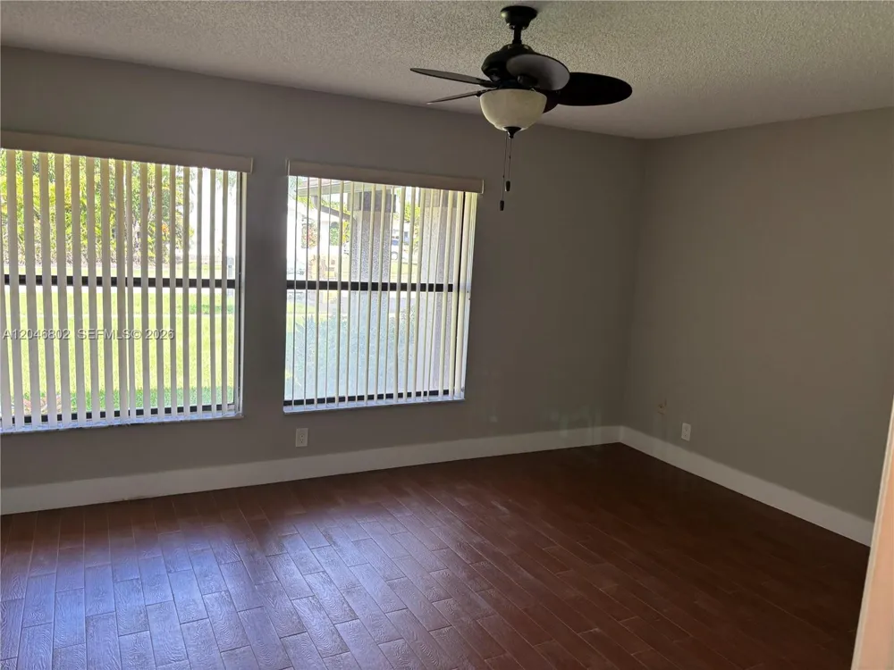 18052 S 105th Ave S #18052 Boca Raton, FL 33498