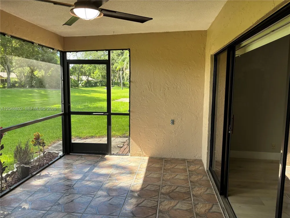 18052 S 105th Ave S #18052 Boca Raton, FL 33498