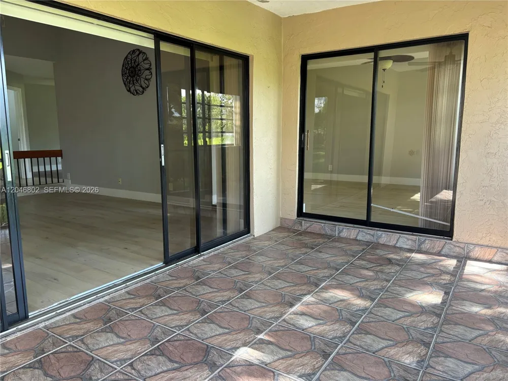 18052 S 105th Ave S #18052 Boca Raton, FL 33498