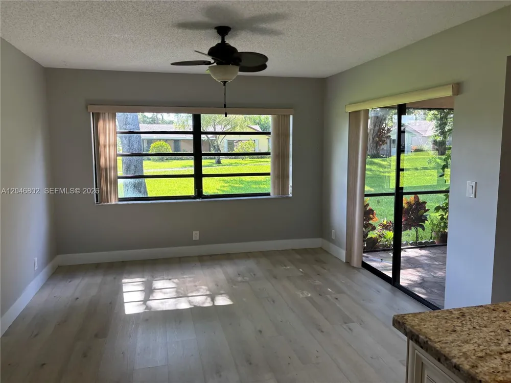18052 S 105th Ave S #18052 Boca Raton, FL 33498