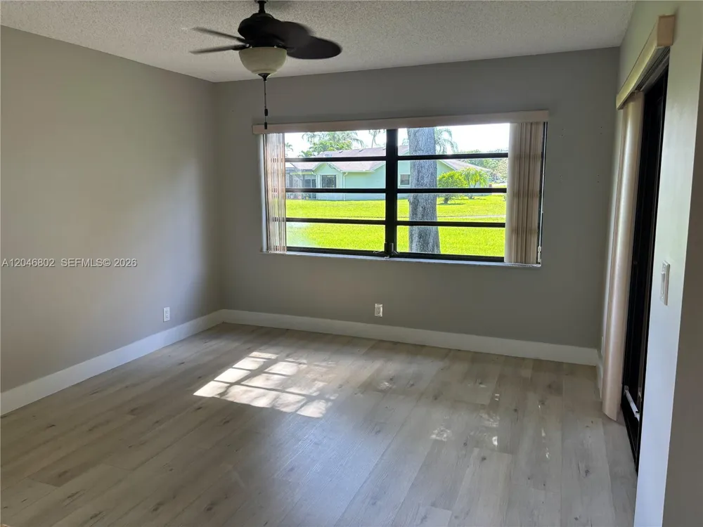 18052 S 105th Ave S #18052 Boca Raton, FL 33498