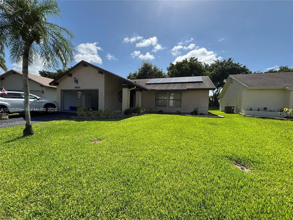 18052 S 105th Ave S #18052 Boca Raton, FL 33498
