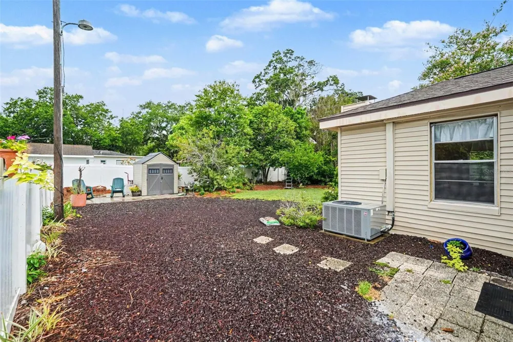 10308 OAKLEAF AVENUE Tampa, FL 33612