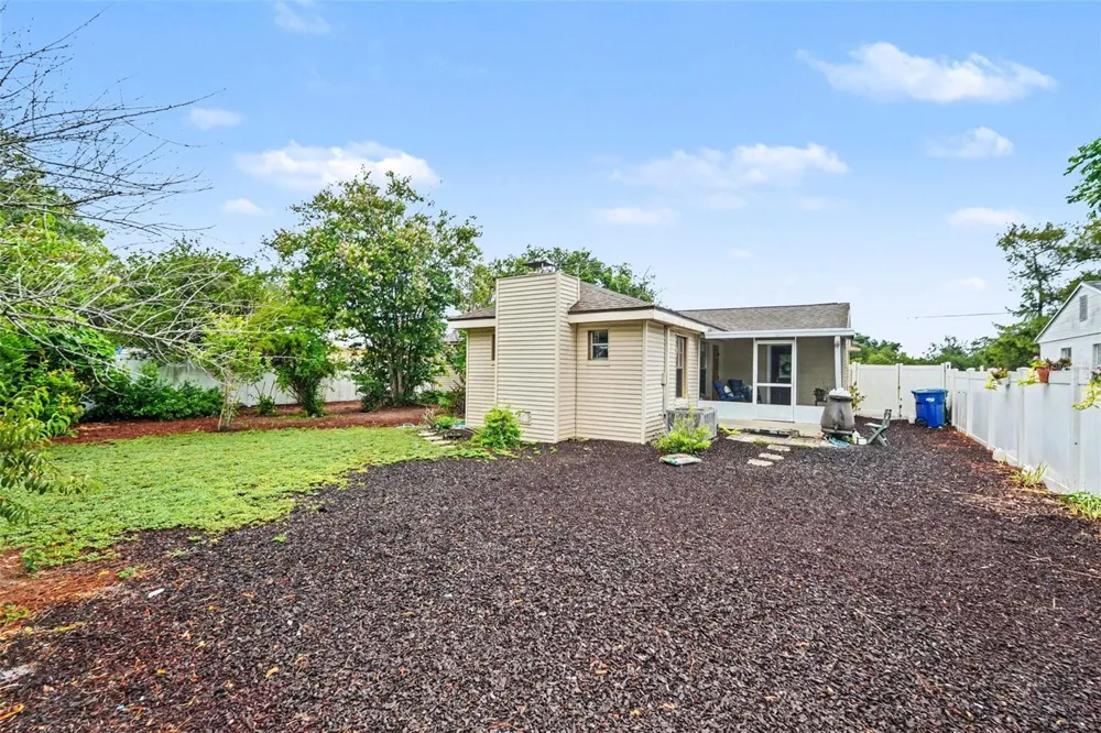 10308 OAKLEAF AVENUE Tampa, FL 33612
