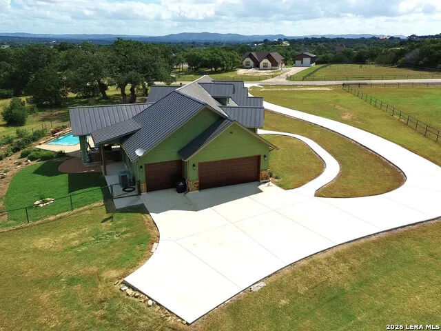 236 Bridle Chase Bandera, TX 78003