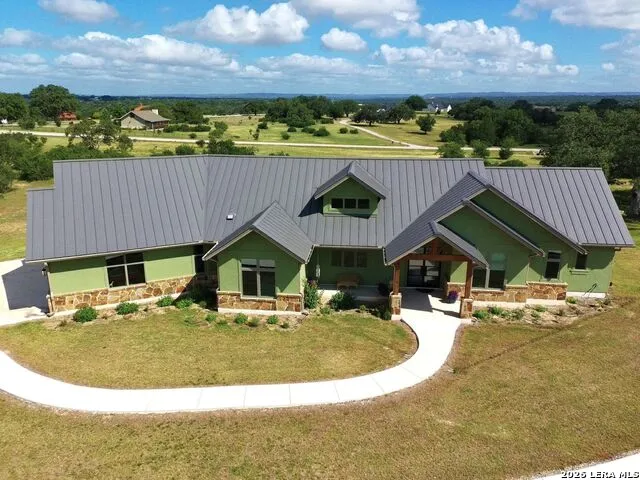 236 Bridle Chase Bandera, TX 78003