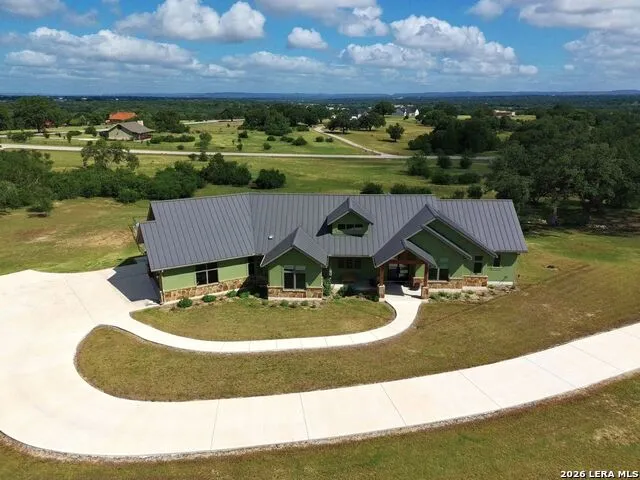 236 Bridle Chase Bandera, TX 78003