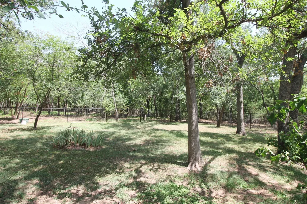 600 Runaway Bay Drive Runaway Bay, TX 76426