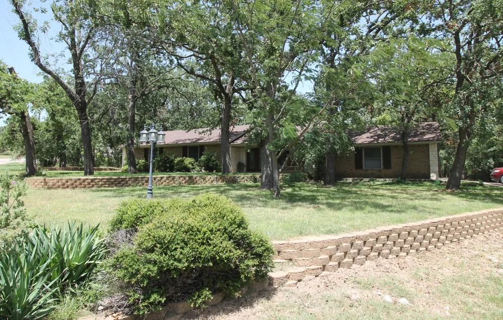 600 Runaway Bay Drive Runaway Bay, TX 76426