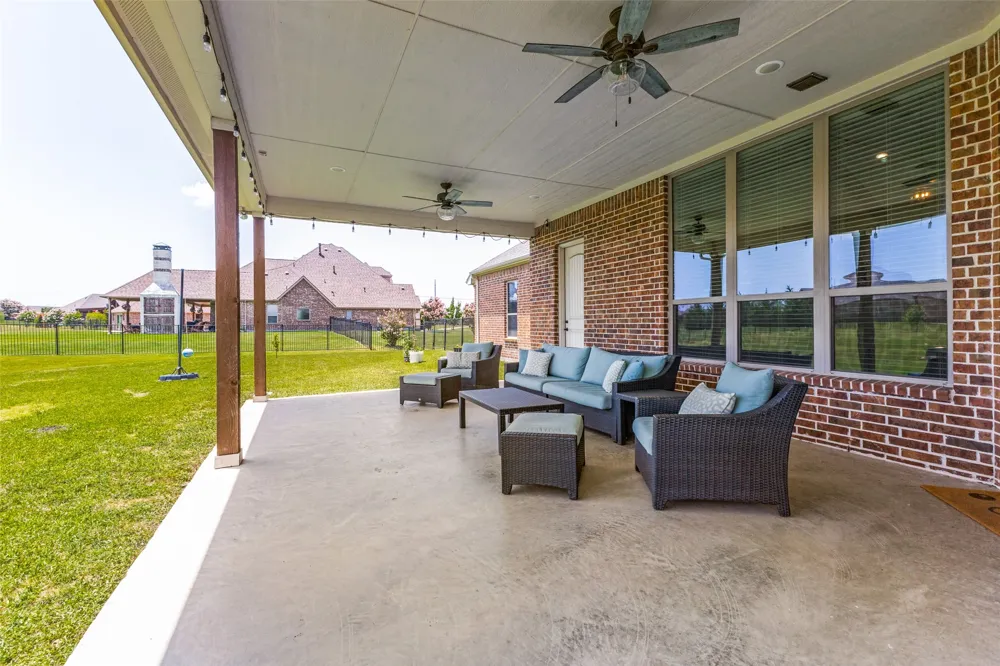821 Abington Way McLendon Chisholm, TX 75032