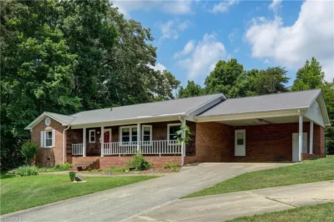 159 Laurell Drive