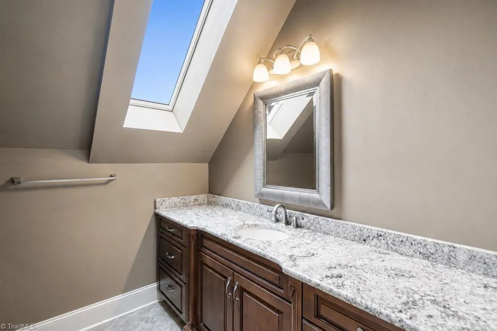 636 Lee Road Thomasville, NC 27360