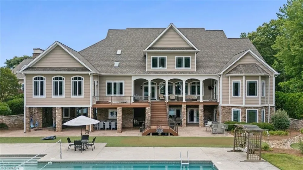 636 Lee Road Thomasville, NC 27360