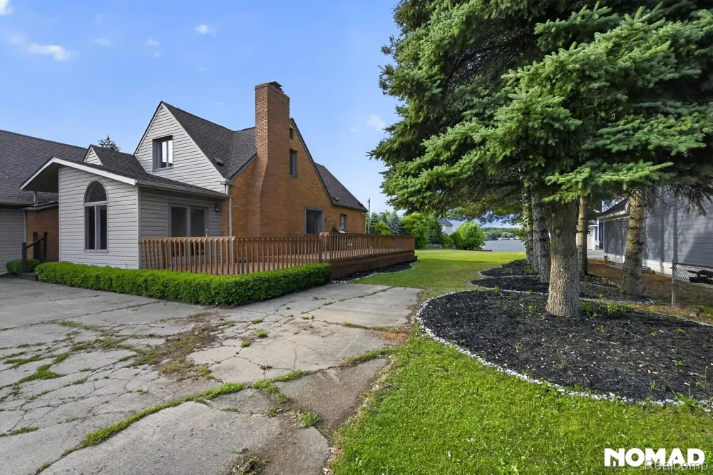 8315 Hilton Road Brighton Township, MI 48114