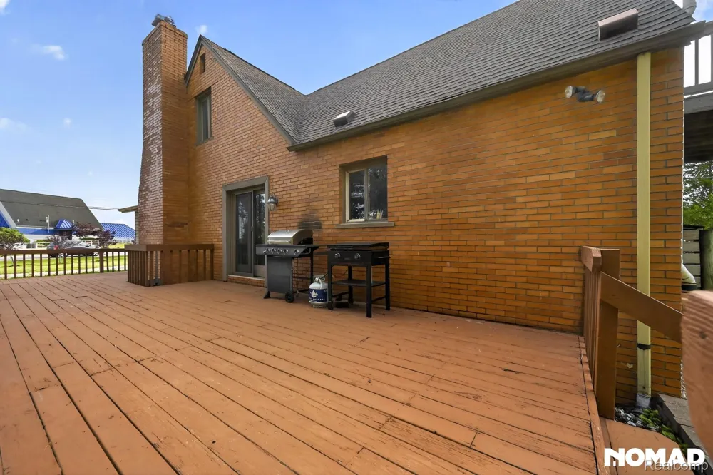 8315 Hilton Road Brighton Township, MI 48114
