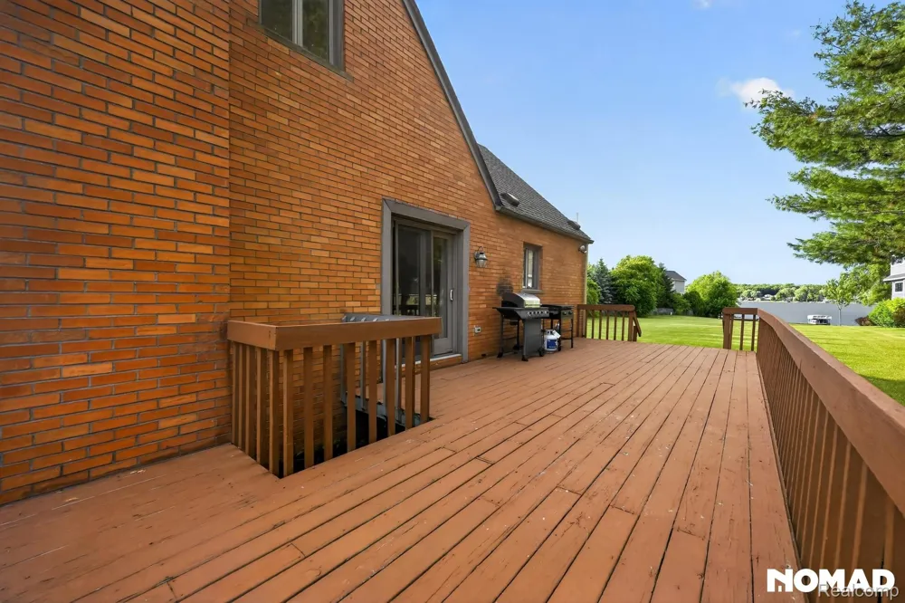 8315 Hilton Road Brighton Township, MI 48114