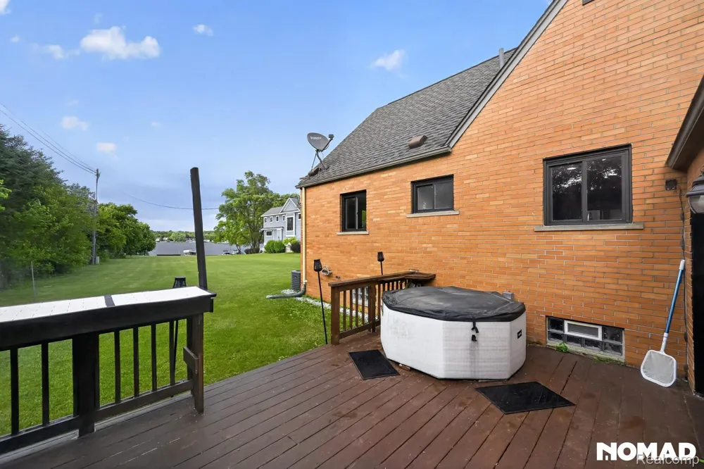 8315 Hilton Road Brighton Township, MI 48114