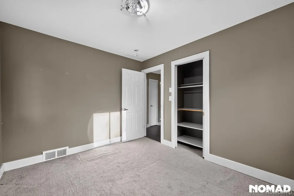 8315 Hilton Road Brighton Township, MI 48114