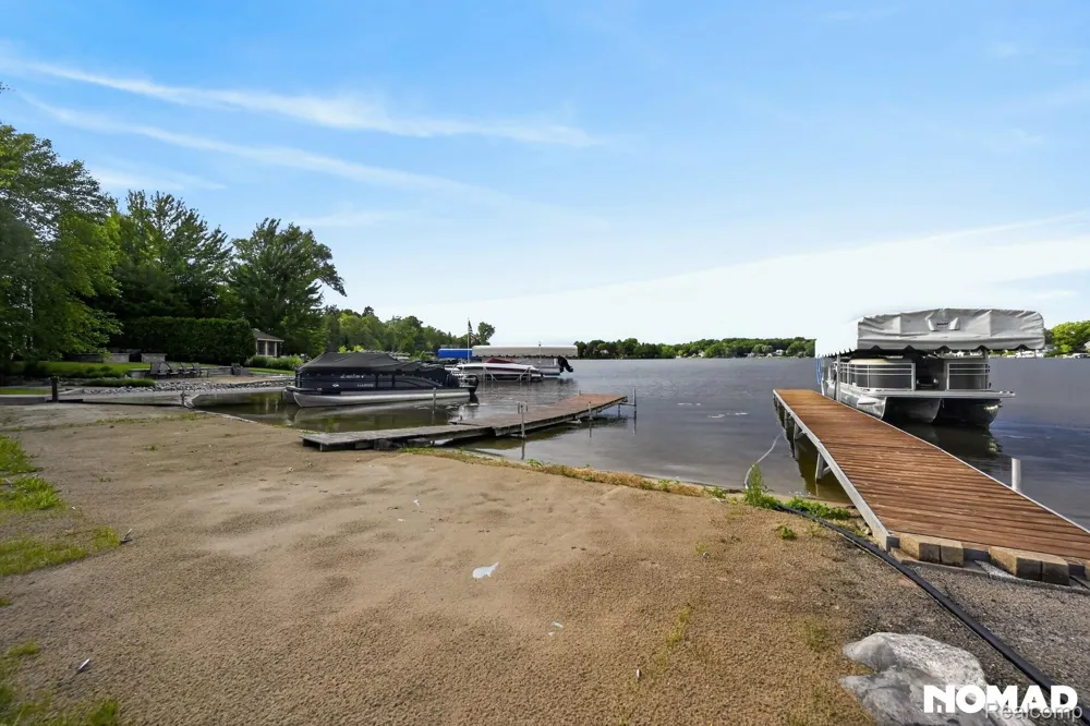 8315 Hilton Road Brighton Township, MI 48114