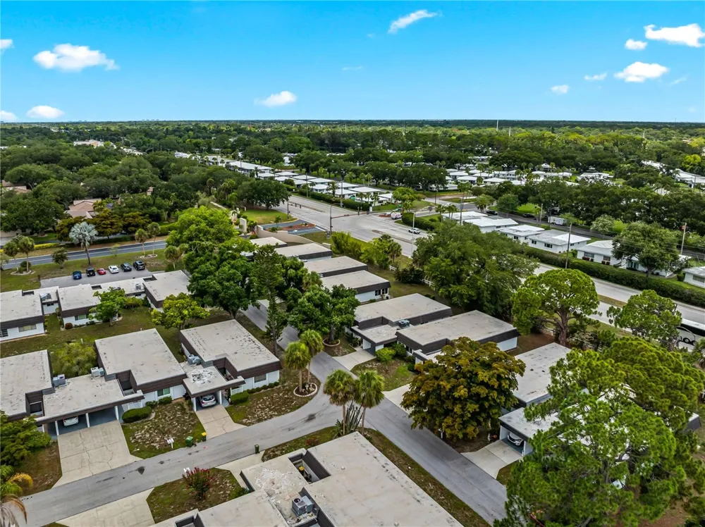 3935 PANOLA LANE #183 Sarasota, FL 34232