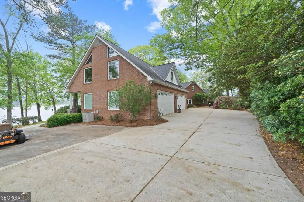 390 NW David Williams RD Sparta, GA 31087