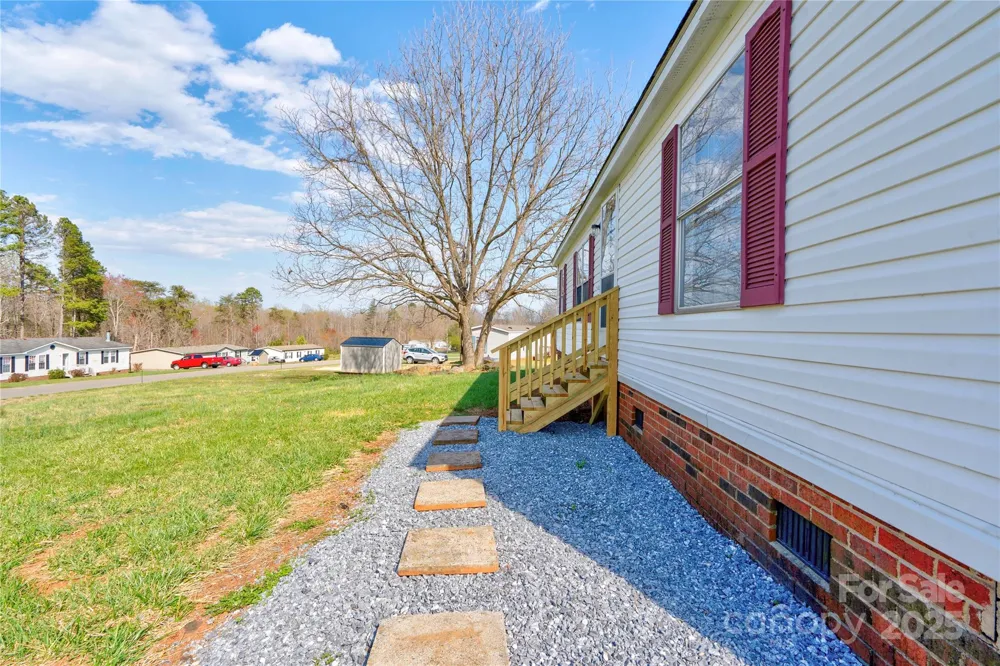 104 Buck Haven Court Lawndale, NC 28090