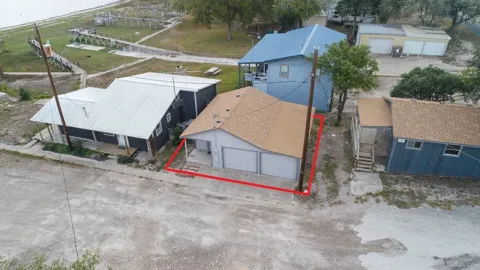 101 White Point Trail