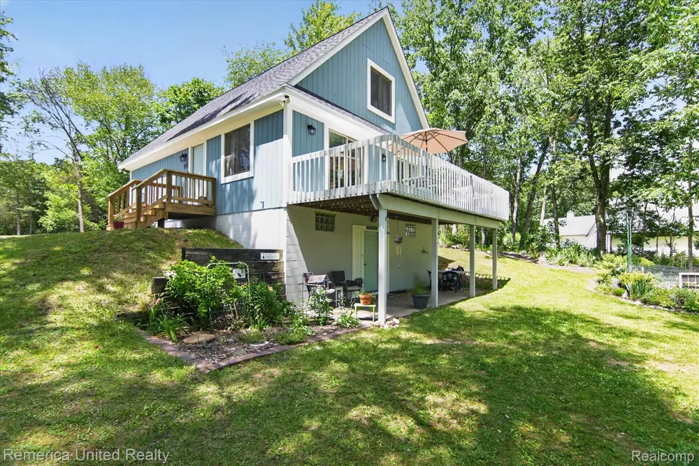 11521 Westshore Drive Putnam Township, MI 48169