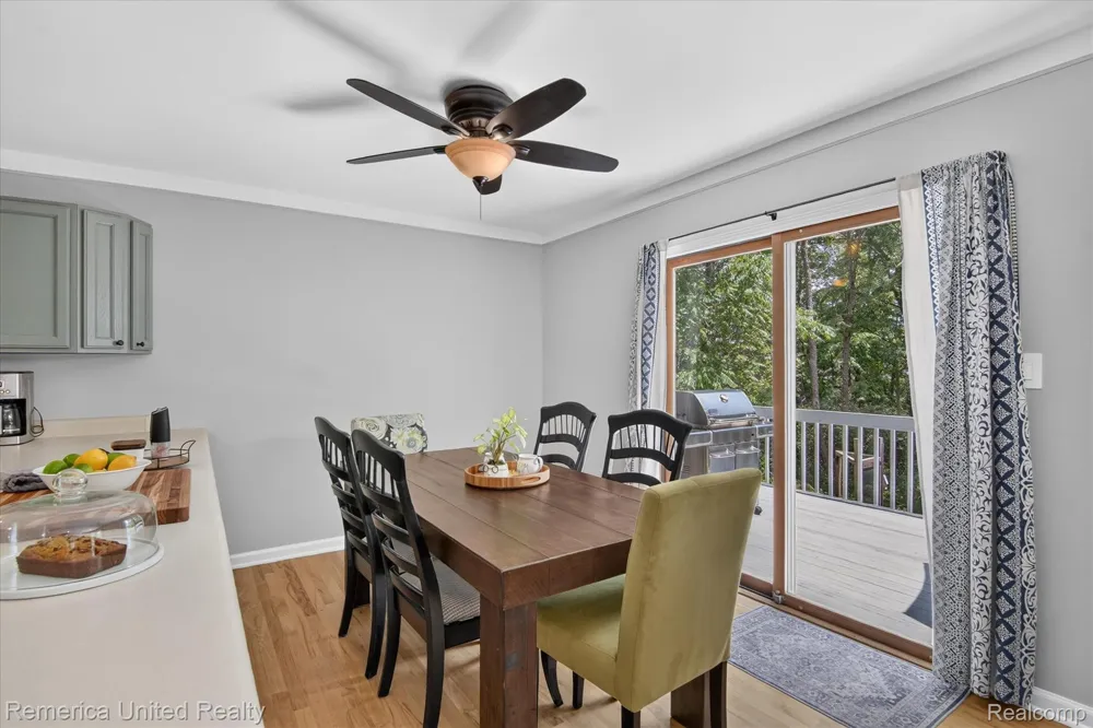 11521 Westshore Drive Putnam Township, MI 48169