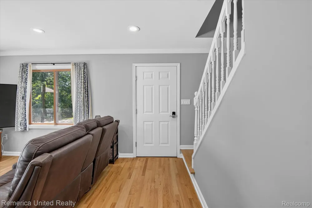 11521 Westshore Drive Putnam Township, MI 48169
