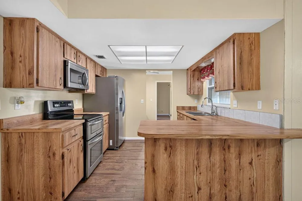 3110 CLOVEWOOD PLACE Seffner, FL 33584