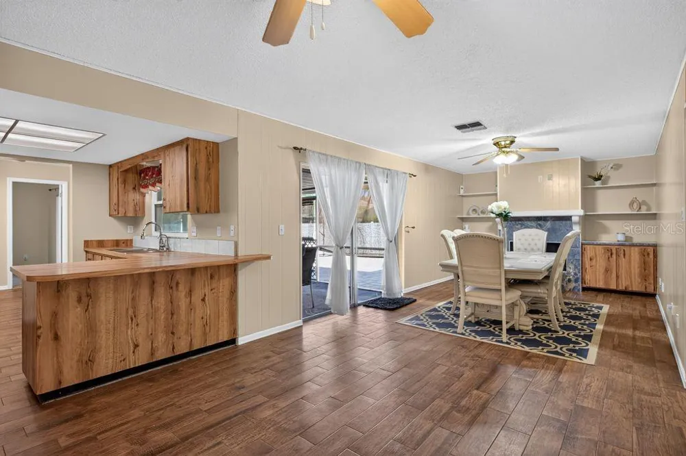 3110 CLOVEWOOD PLACE Seffner, FL 33584