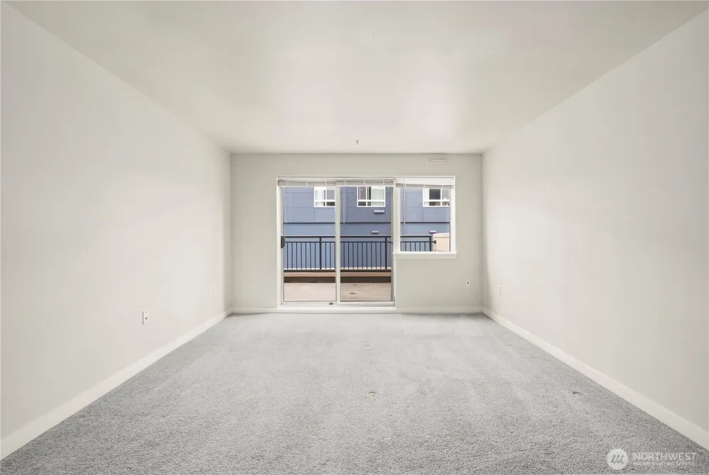 321 10th Avenue S #610 Seattle, WA 98104