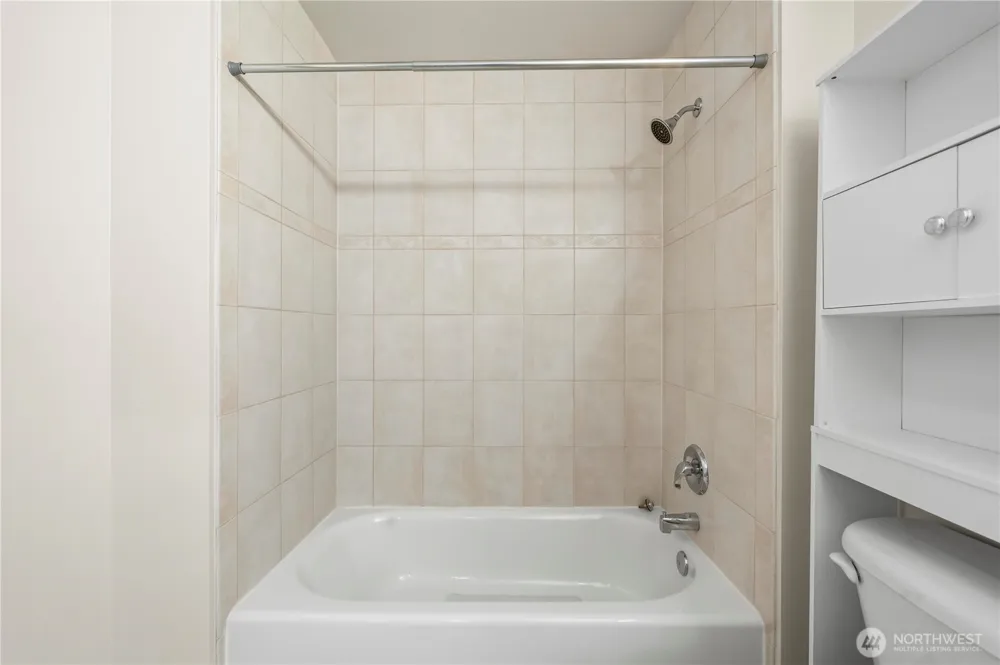 321 10th Avenue S #610 Seattle, WA 98104