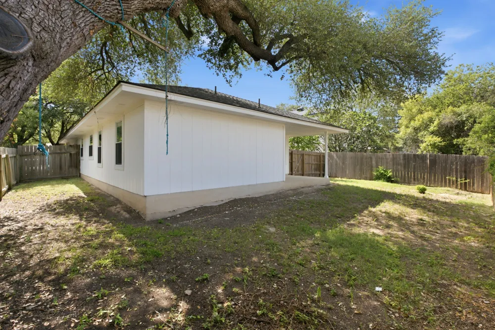 8829 Francia Trail Austin, TX 78748