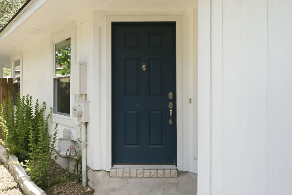 8829 Francia Trail Austin, TX 78748