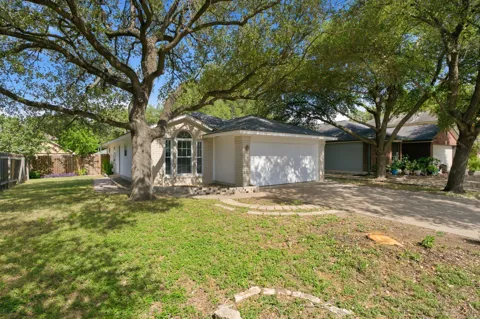 8829 Francia Trail