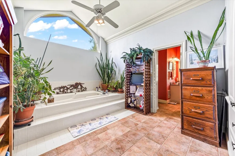 50 Brookmeadow Drive Wimberley, TX 78676
