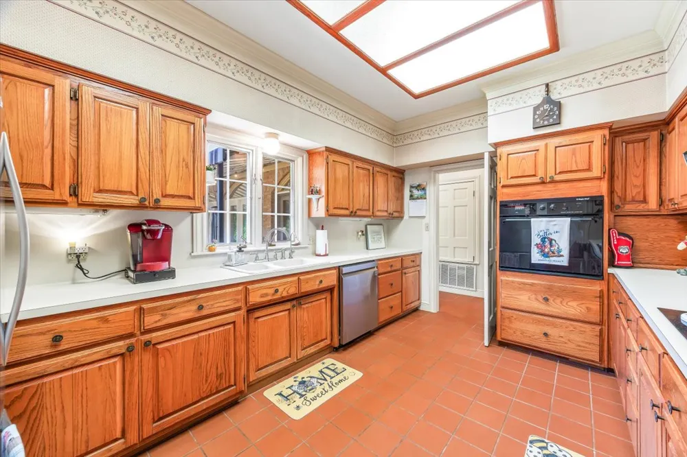 50 Brookmeadow Drive Wimberley, TX 78676